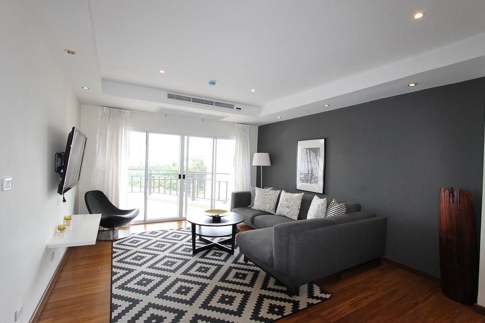 The Clubhouse. Large 2 Bed. 2 Bath.