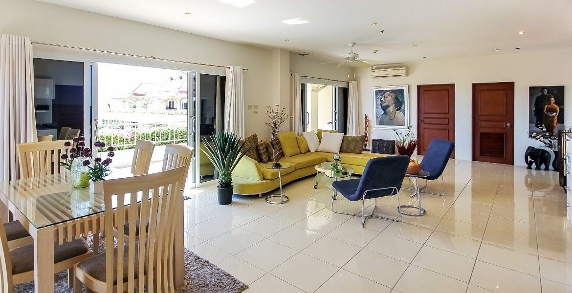 Nordic Park Hill, 4 Bed, 6th Floor, Pratamnak
