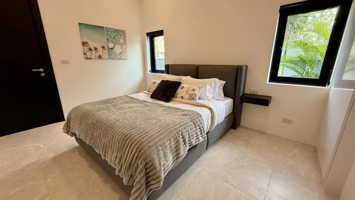 Newly Built Pool Villa in Huay Yai. In quiet area, near highway 7