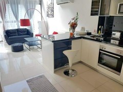 DUPLEX 1-bed condo for sale Wong Amat Pattaya