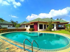 House for rent East Pattaya with pool