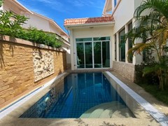 Pool Villa for sale Jomtien Beach