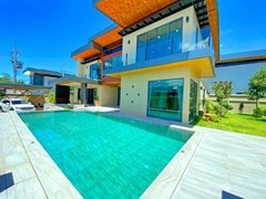 House For Sale Pattaya With Pool