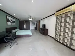 ROYAL HILL RESORT C