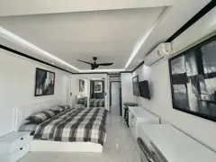 JOMTIEN BEACH CONDOMINIUM A2