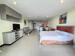 PLATINUM SUITES