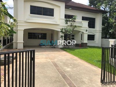 Nichada Thani Chaengwattana Nonthaburi for rent