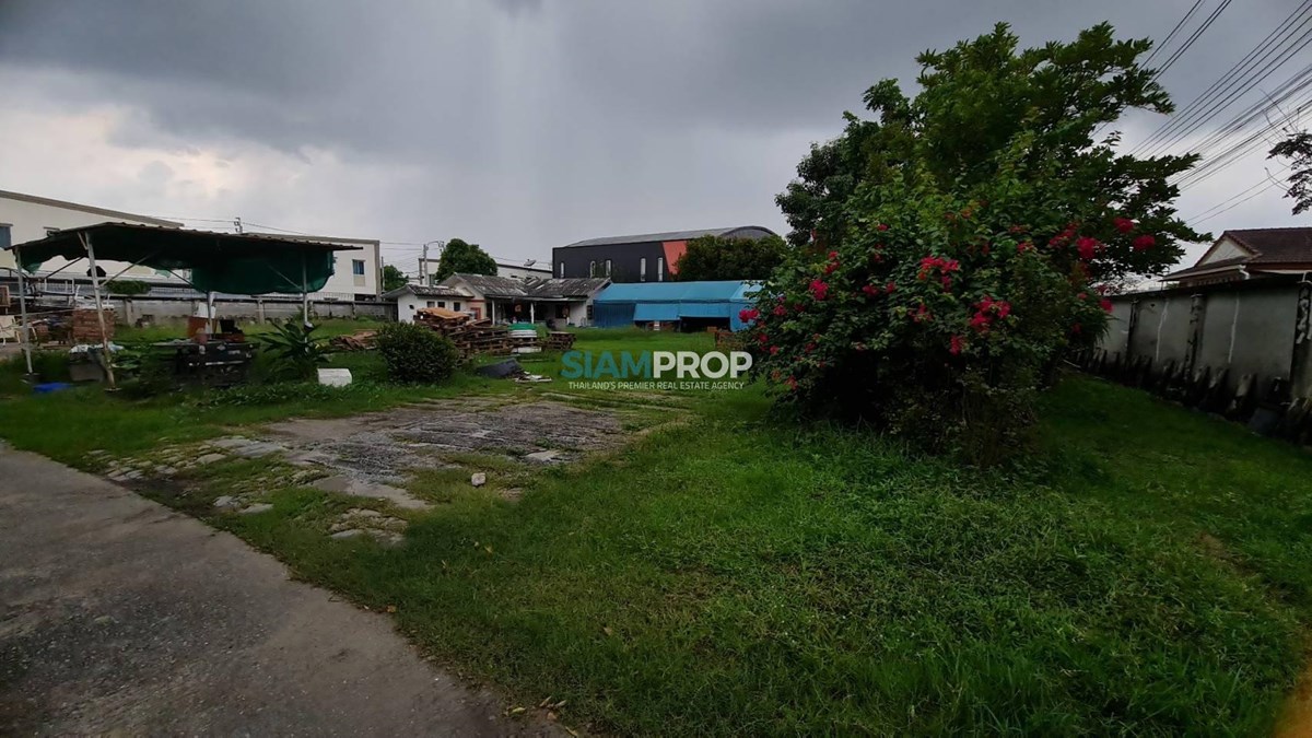 Land for sale in Bang Kruai, Nonthaburi.