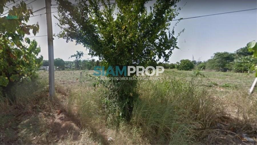 Land for sale in Pattaya Interested in urgent greetings resonable price!!!