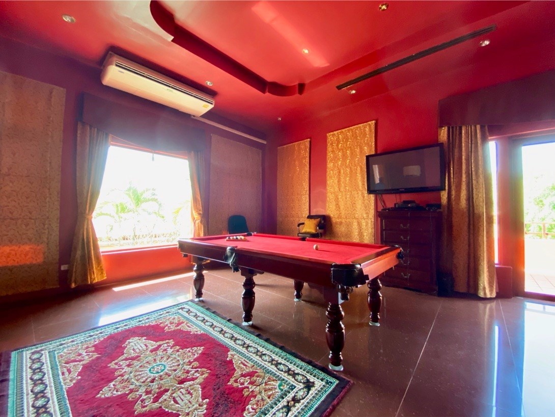 Pool Table