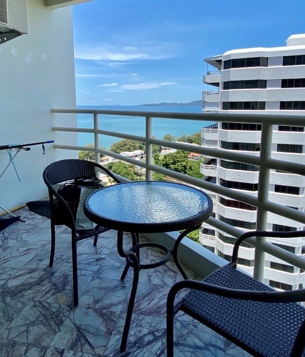 48 sqm. Sea View Condo in Jomtien Beach 