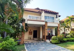 Large 2-storey villa in Mountain View Residence, Bangsaen, Chonburi