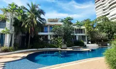 3-storey villa of 364 sqm close to pool and beach in Crystal Beach, Rayong.