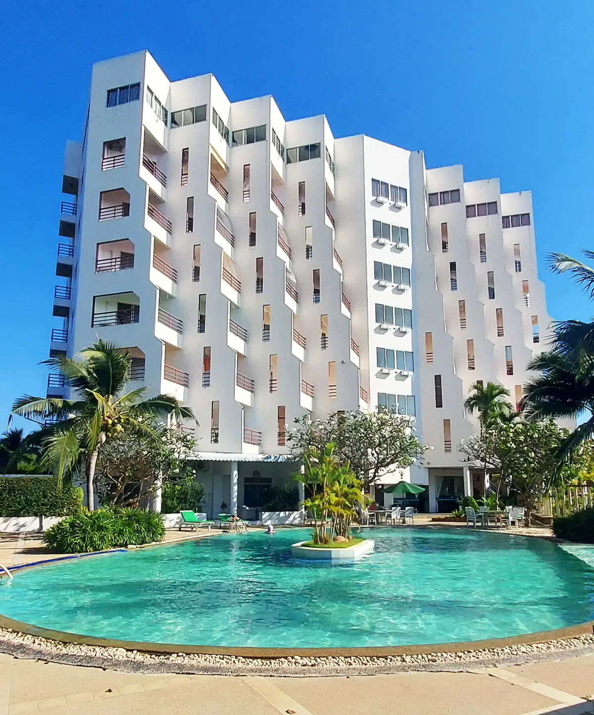6th floor condo with pool and sea view in Sea Sand Sun, Mae Rampueng Beach