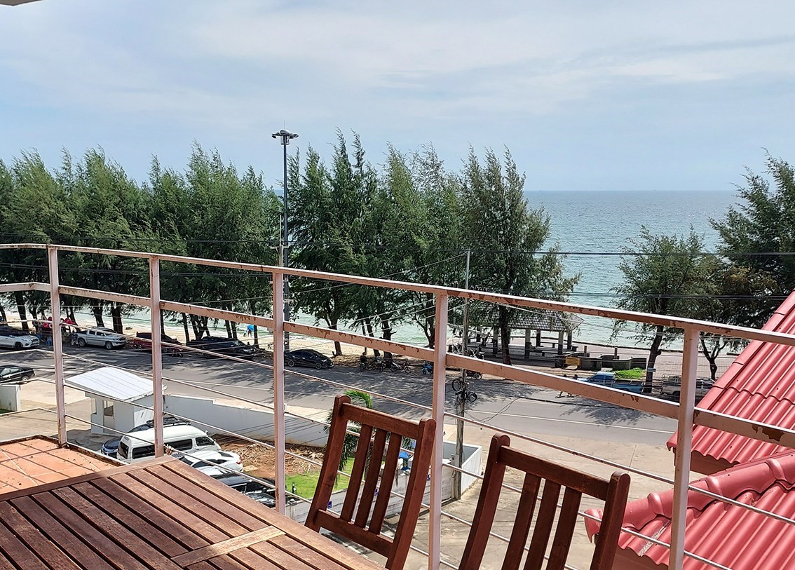 Large condo with ocean and beach views at Mae Phim Beach.