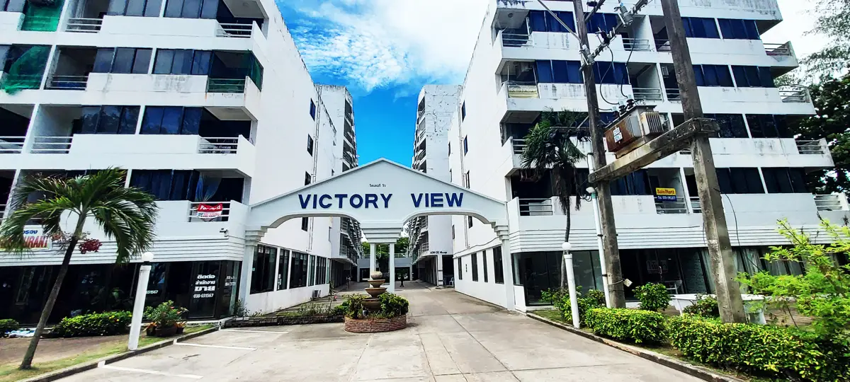 Beachfront Studio condo floor 4, with sea view at Victory View Condo