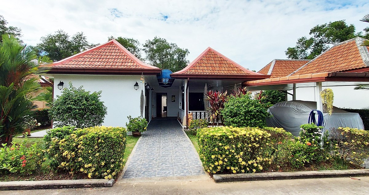 Villa in Bali Residence, Mae Phim, Rayong