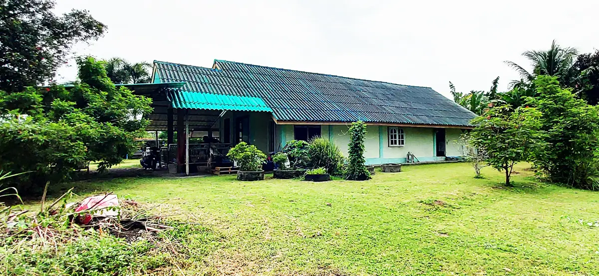 House with Large Plot of Land, Garden & Pond near Kiat Thara Village, Ban Khai, Rayong