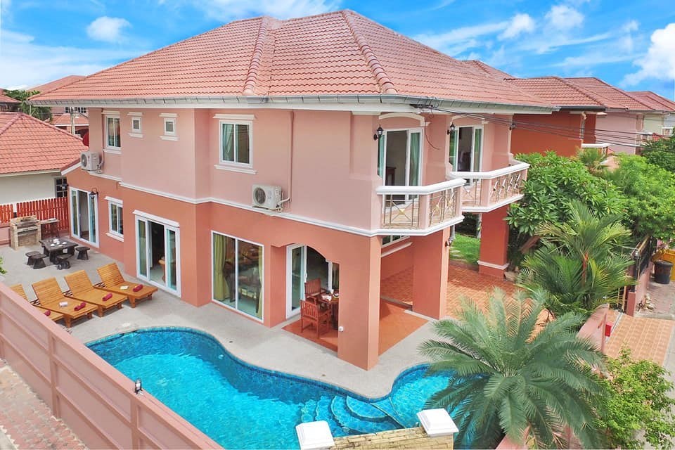 Luxury Pool Villa For  Sale and Rent