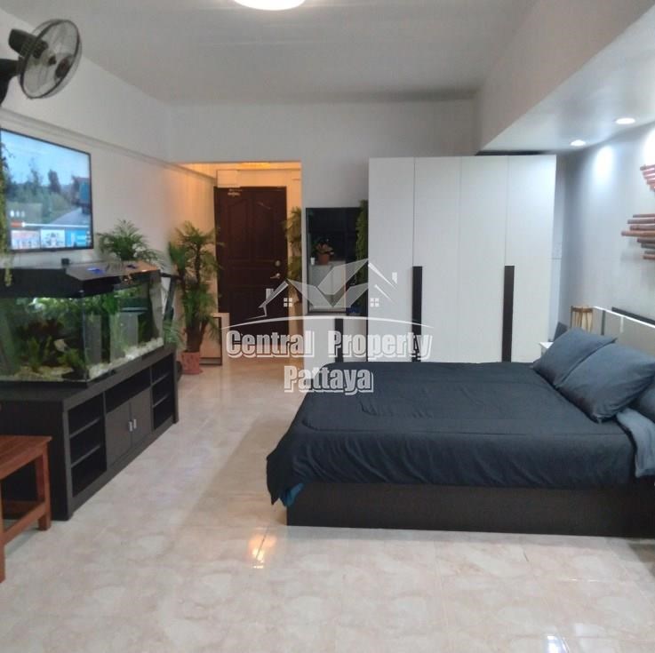 A large studio for sale in Pattaya city center