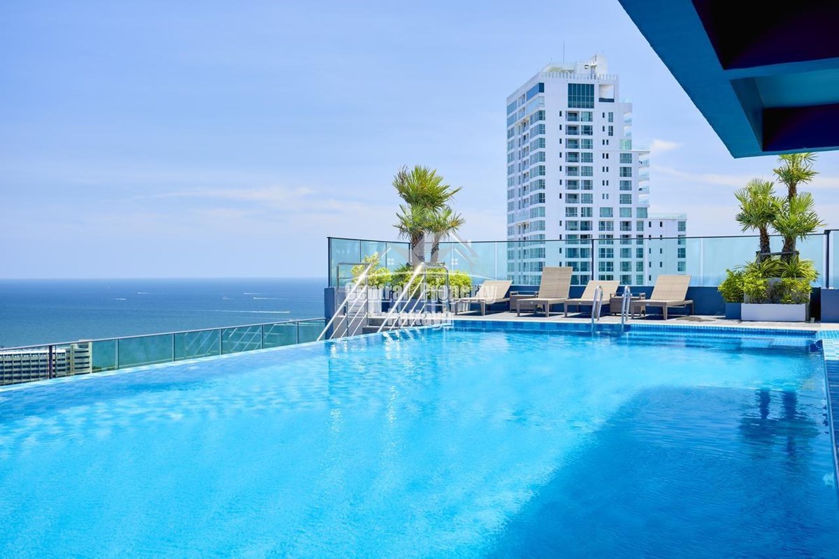  Large modern one bedroom condo for Sale in Prime Location The Point Pratumnak 
