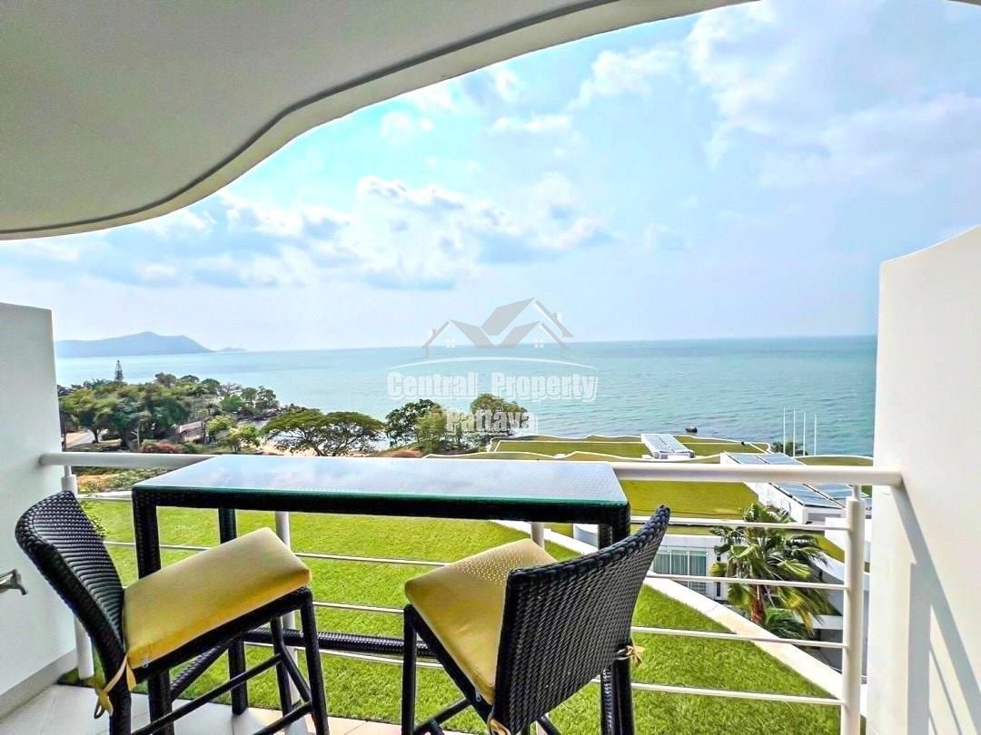 Luxurious 3-Bedroom Seaview Apartment at Pure Sunset Beach