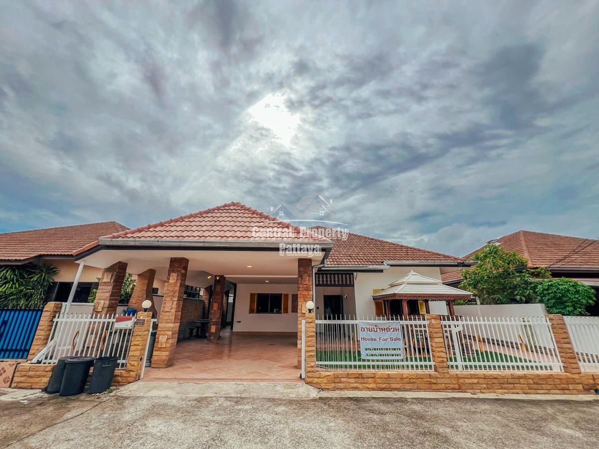 East Pattaya Villa / Single House For Sale