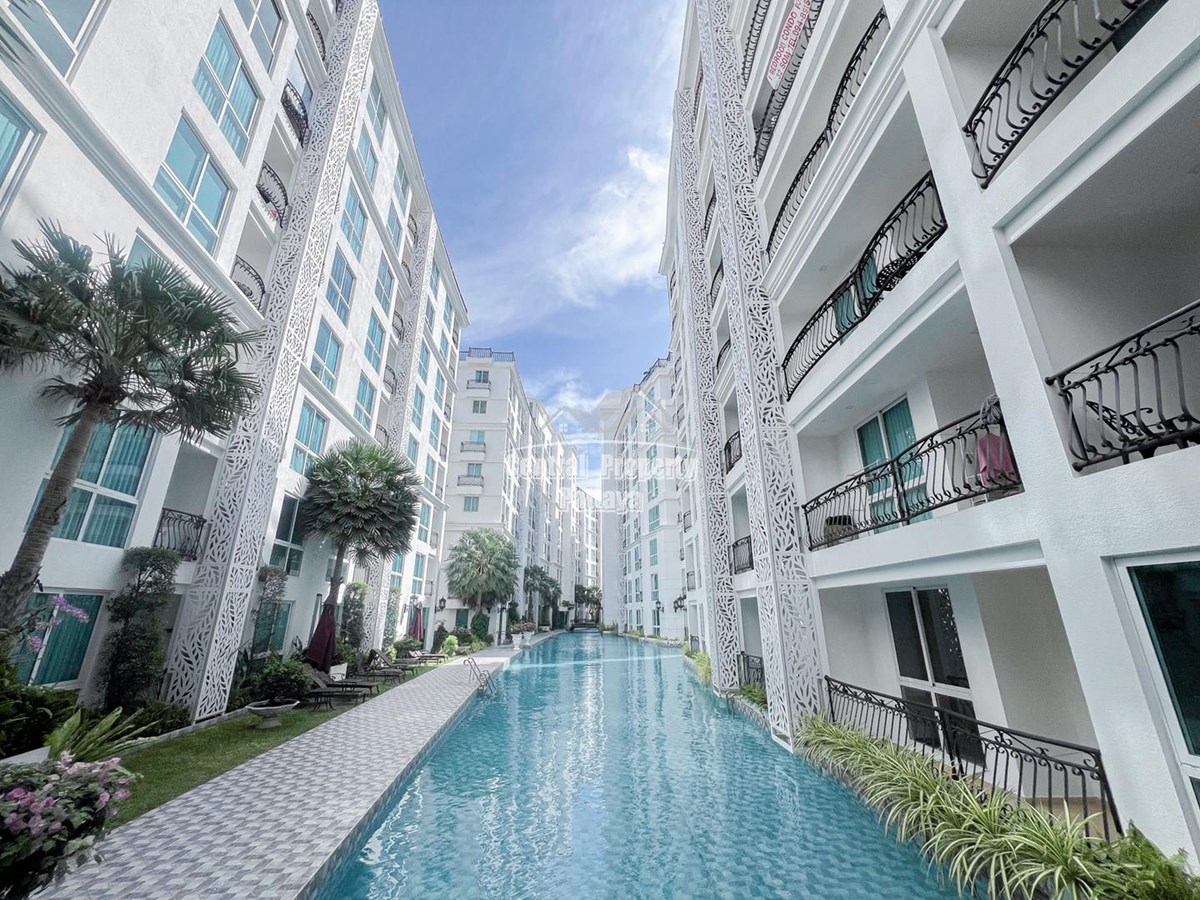 Fully refurbished, modern 1 bedroom, 1 bathroom for sale in Olympus City Garden, central Pattaya.