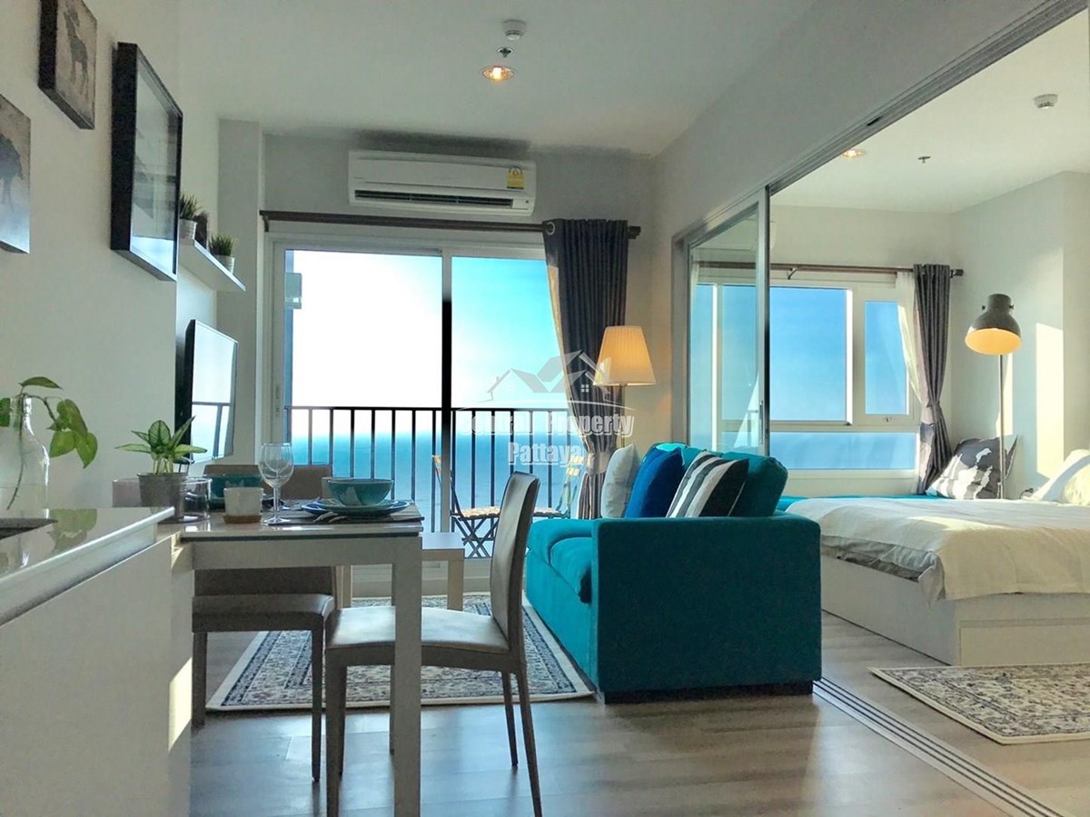 1 Bedroom with  Sea Views in Centric Sea Condo Pattaya For Rent