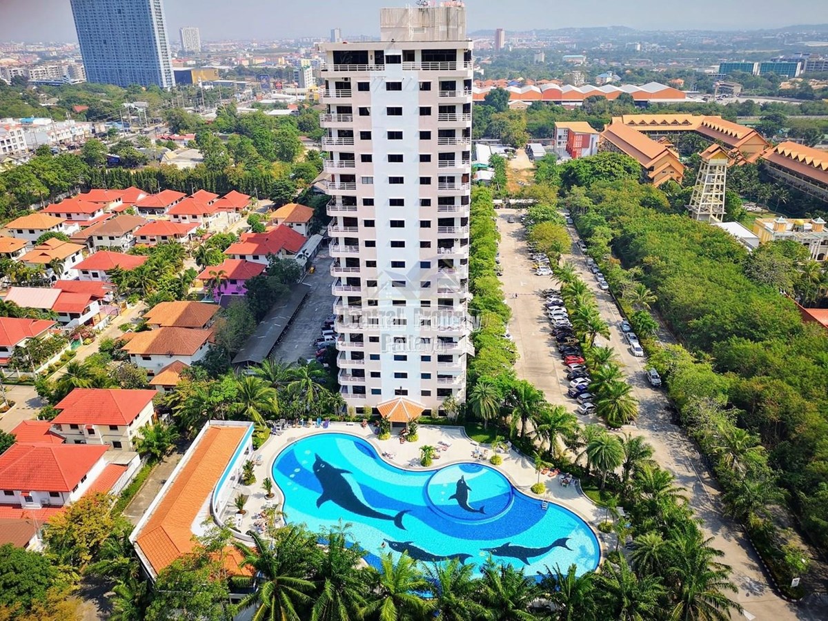 Modern 37 sqm Studio with Stunning Views in View Talay 2B, Jomtien – Fully Furnished with Top Amenities and Prime Location Near Beach