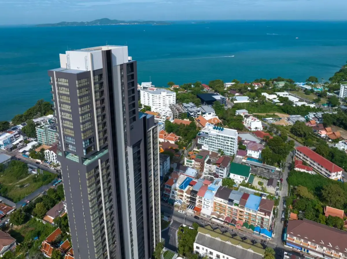 Luxurious, 2 bedroom, 2 bathroom unit for sale in The Panora, Pratumnak in Foreign name.