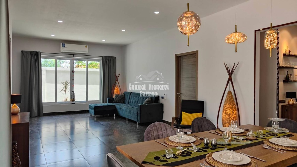 Spacious 3-Bedroom, 4-Bathroom Pool Villa in Tranquil Huay Yai