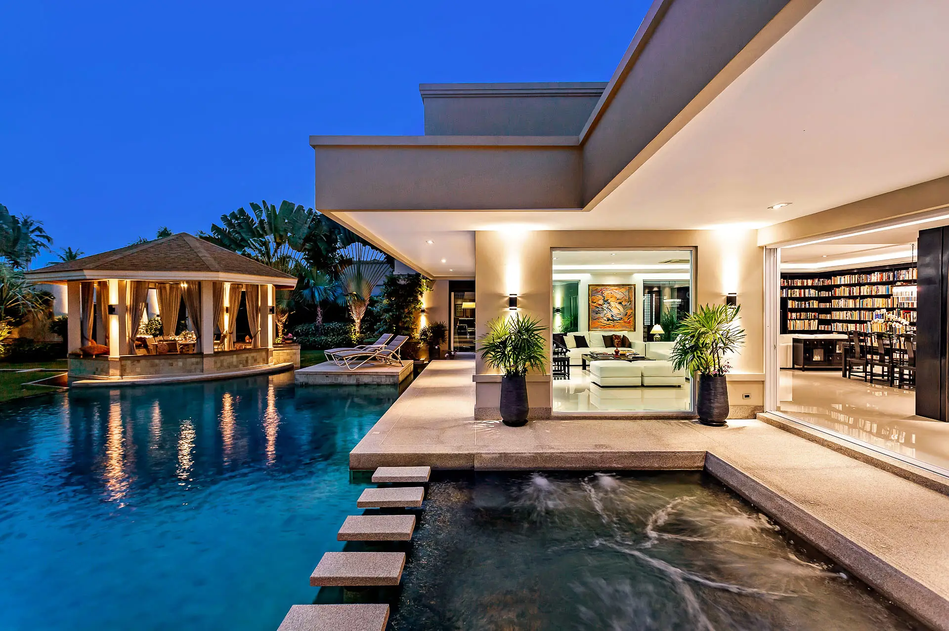 Luxury Villa