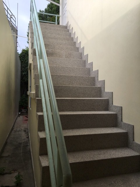 Stair to roof top terrace