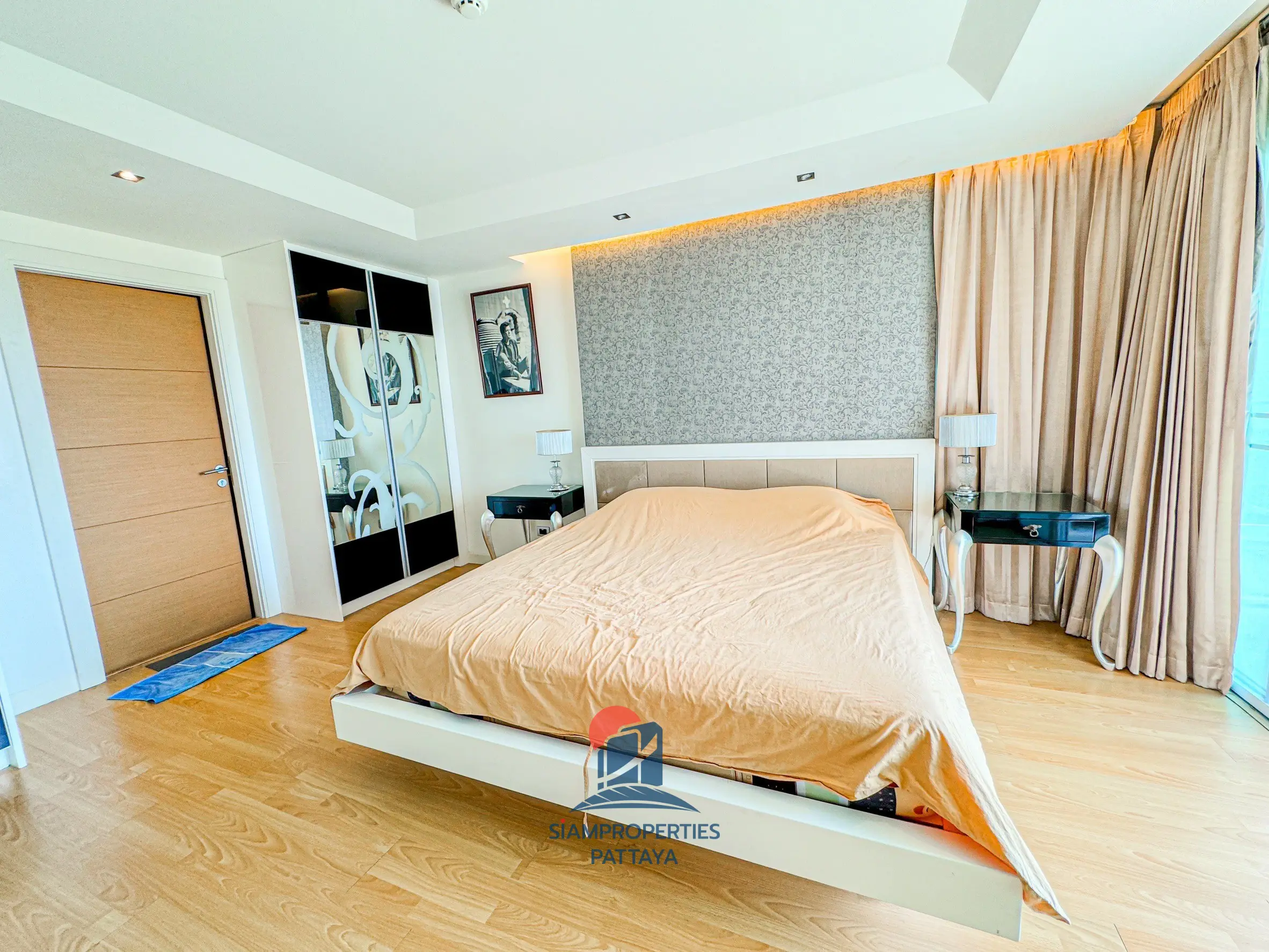 Master bedroom