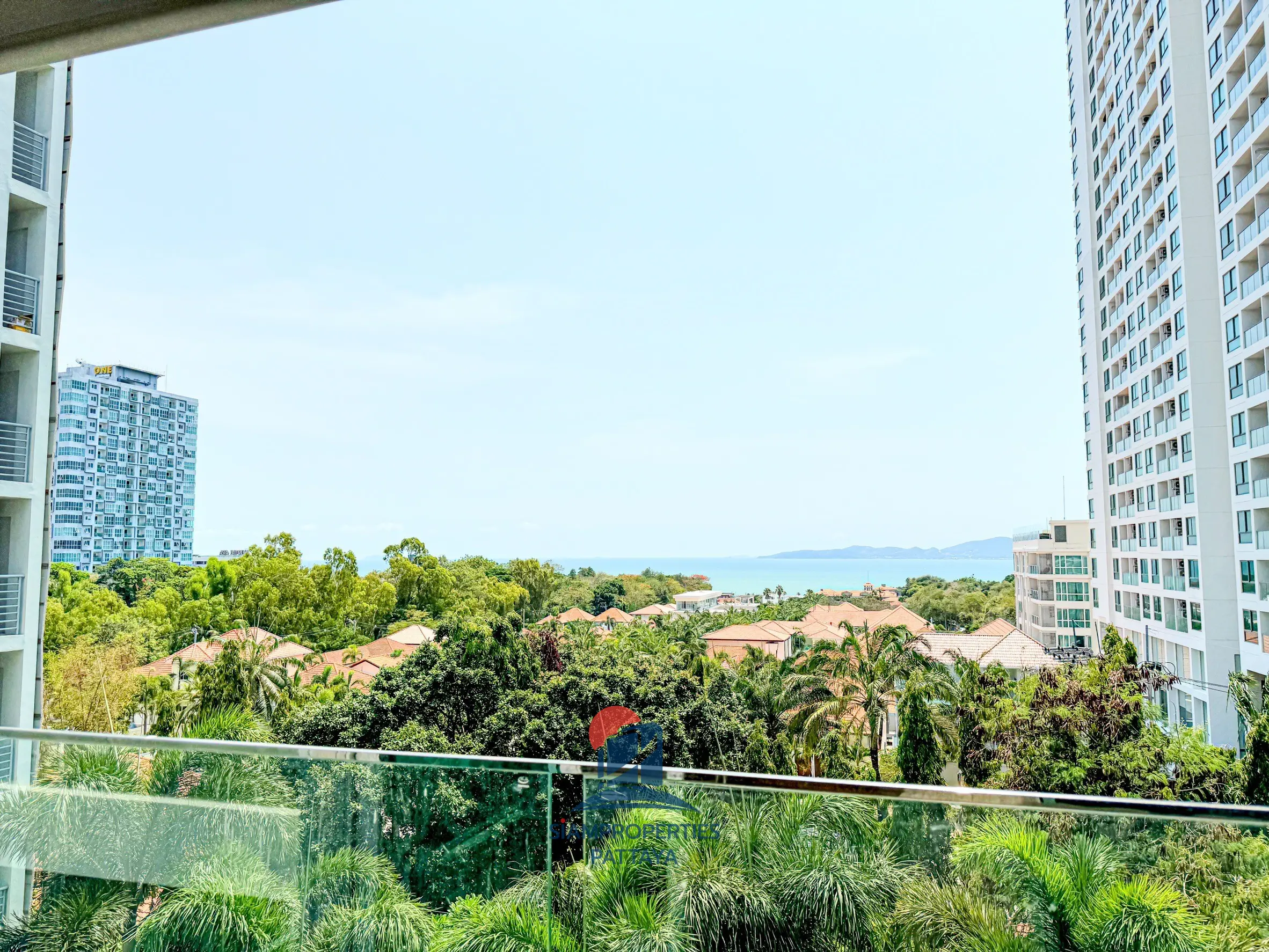 Second bedroom balcony