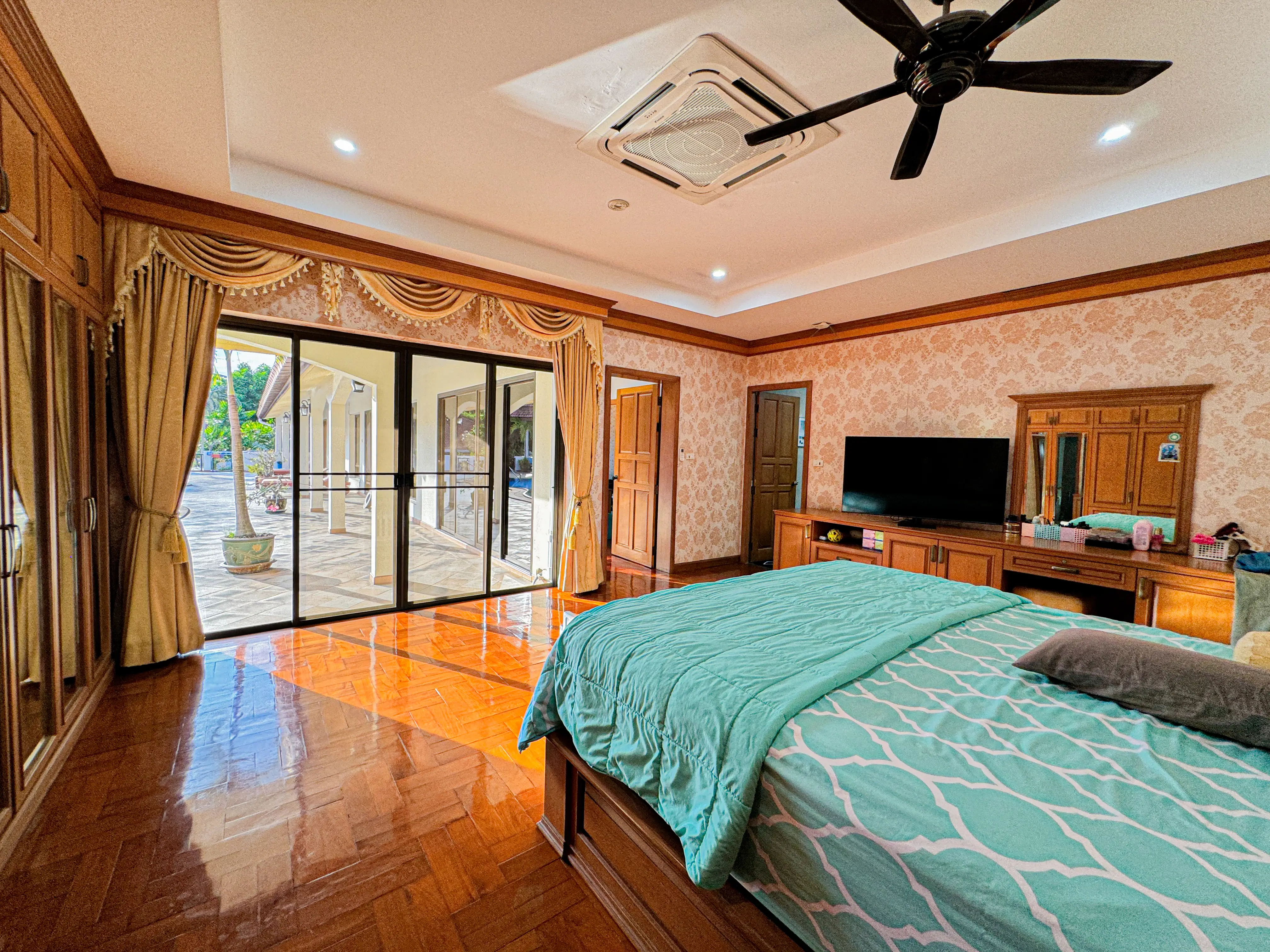 Master bedroom