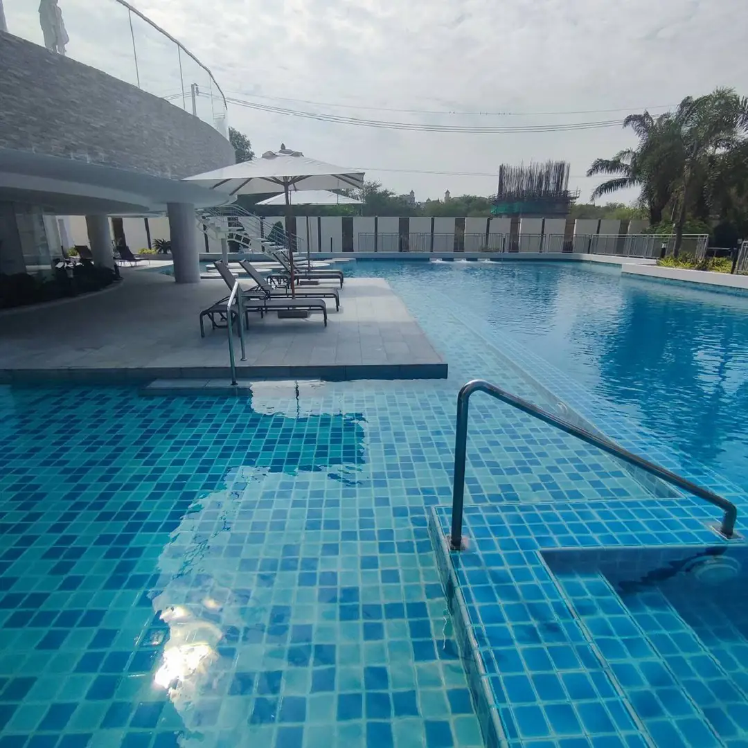 Communal swimming pool