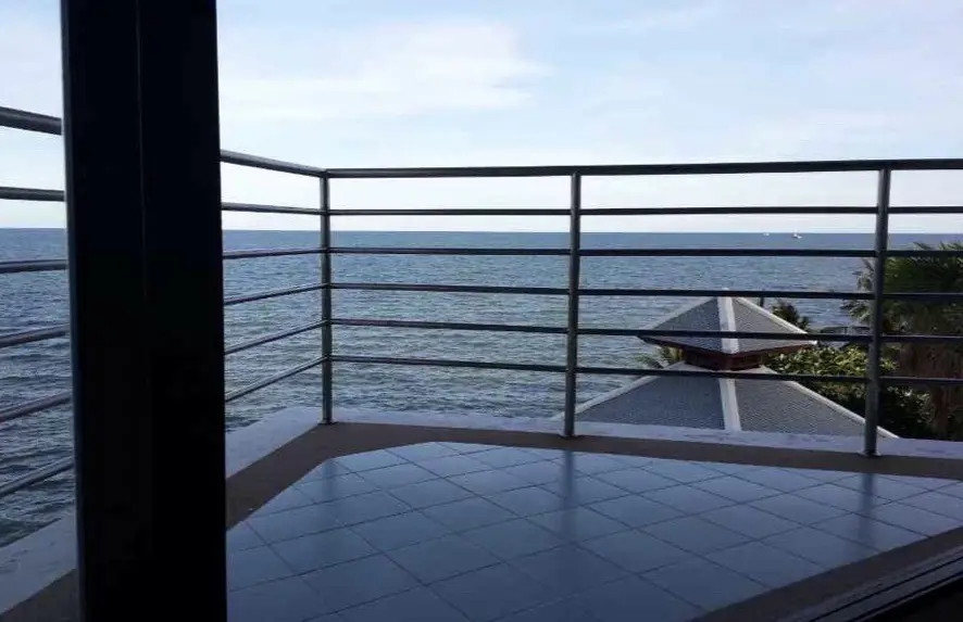 Balcony with sea view