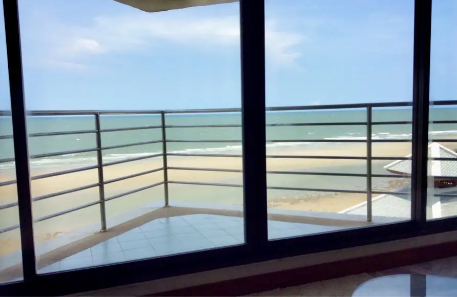 Balcony with sea view