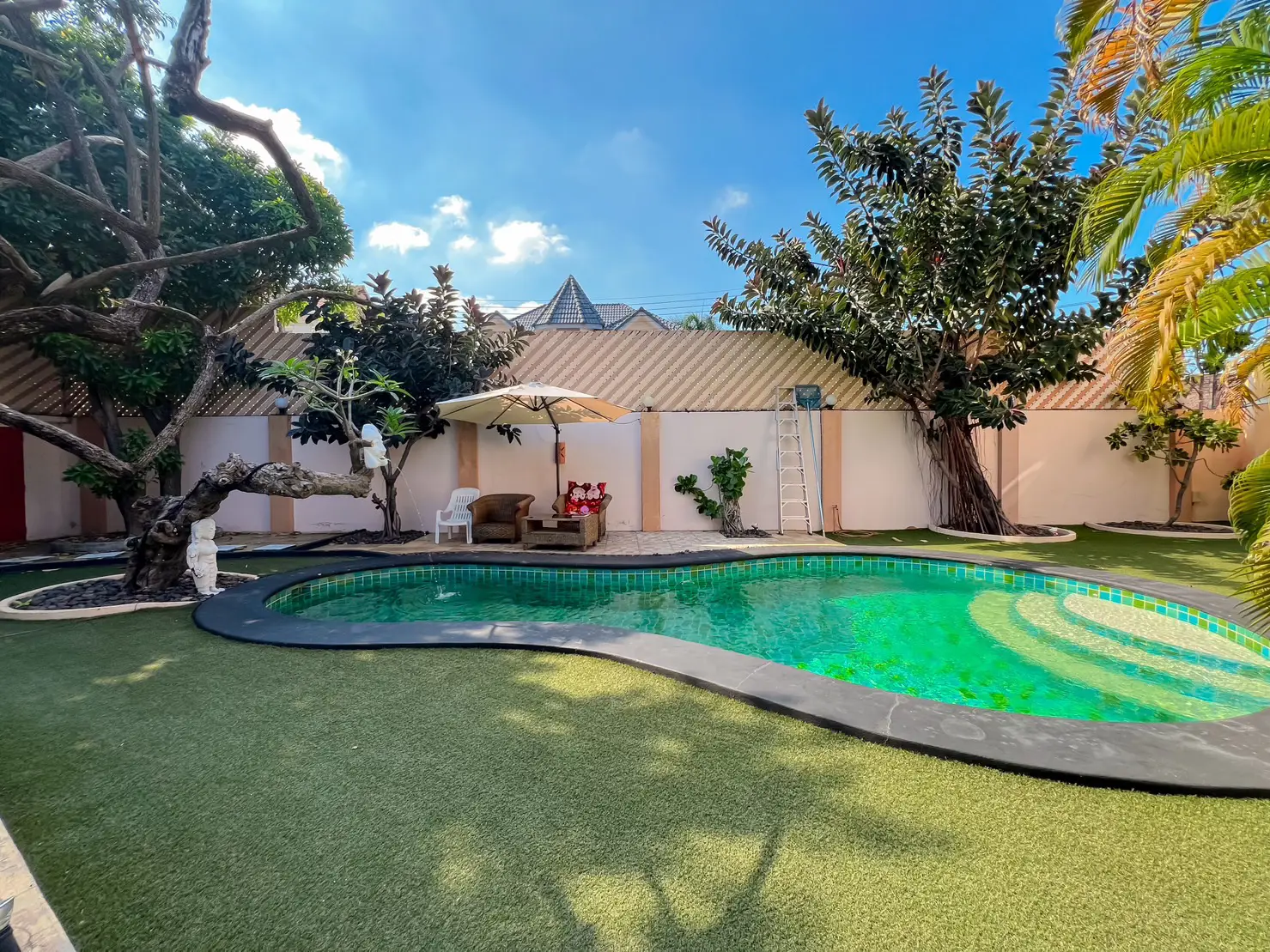 Private Swimming Pool