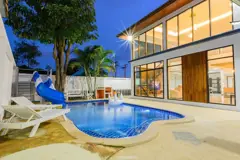 Jomtien Pool Villa