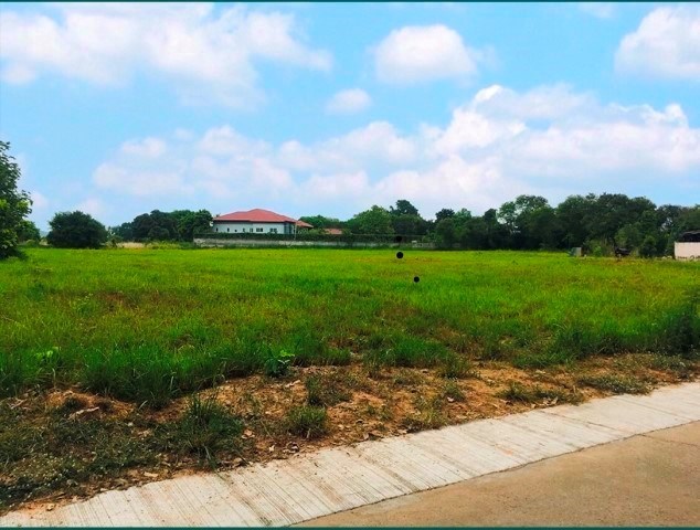 Land for sale at Mabprachan lake, East Pattaya