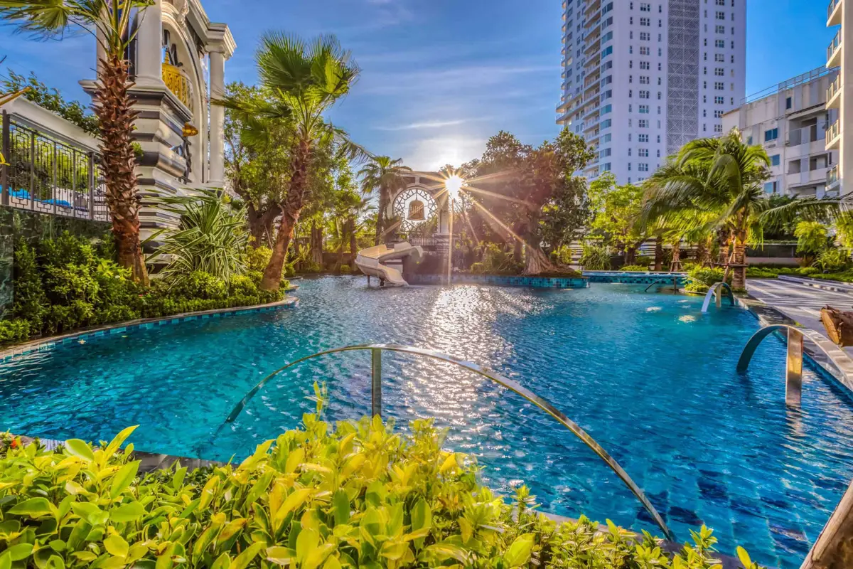 Communal Swimming pool