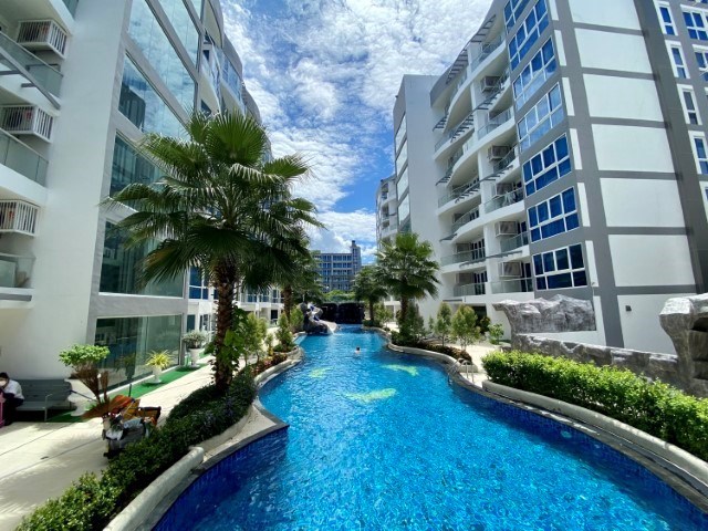 Grand Avenue Residence condominium Pattaya 