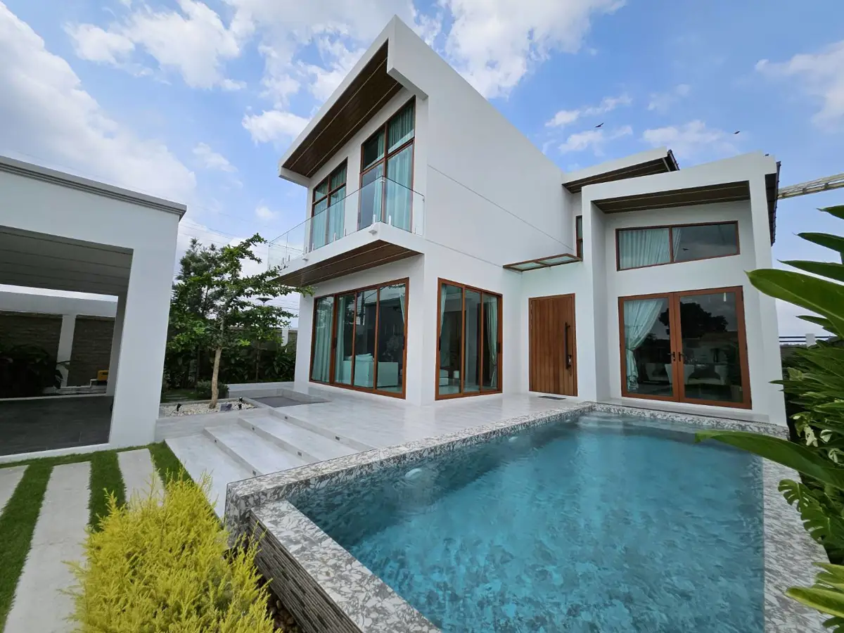 Private Swimming Pool