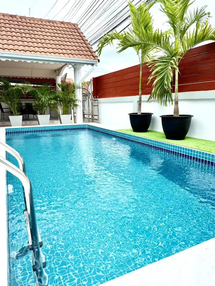 Private Swimming Pool