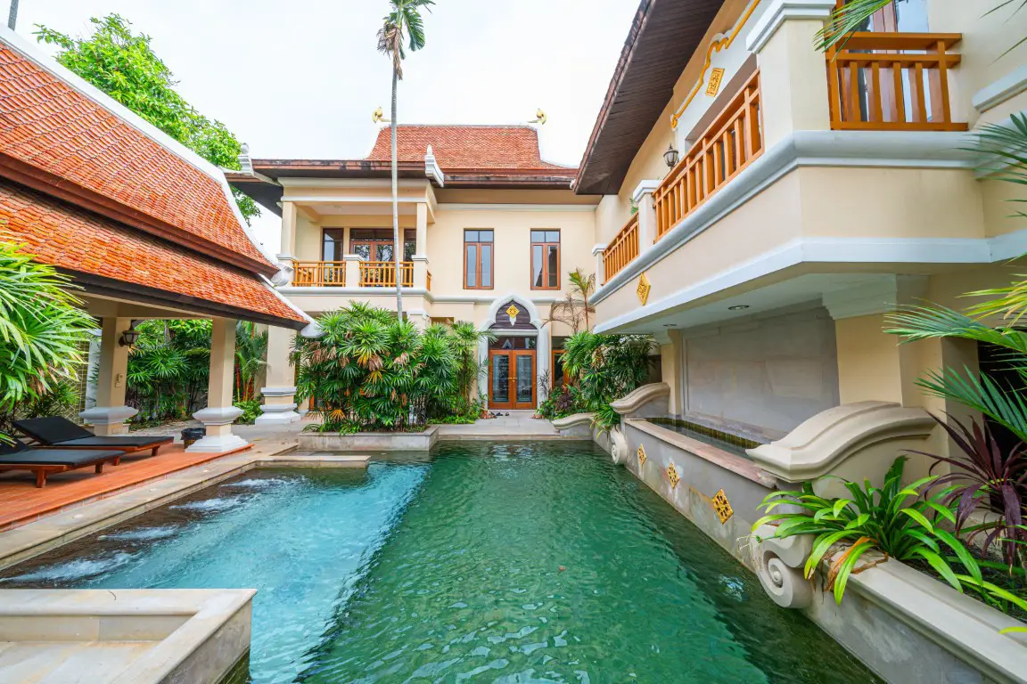Private Swimming Pool