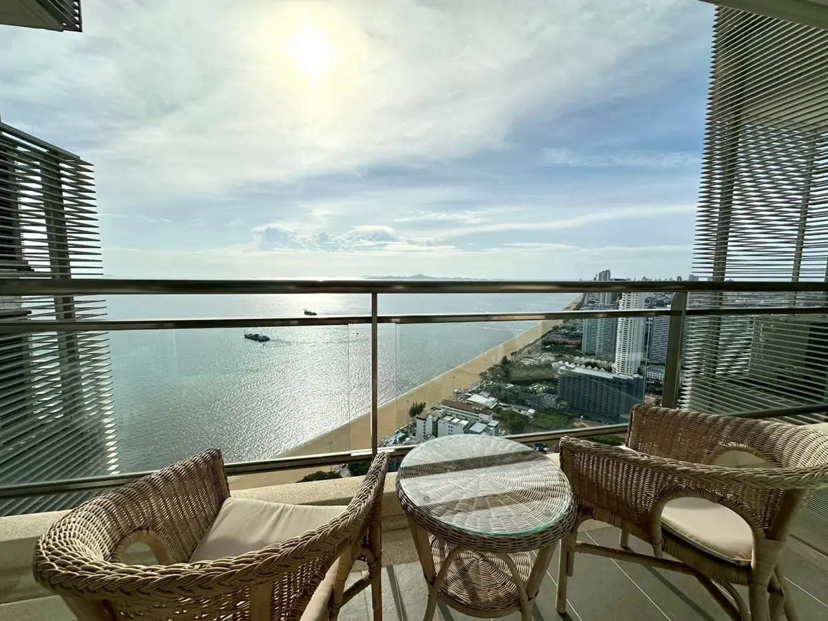 Balcony view 