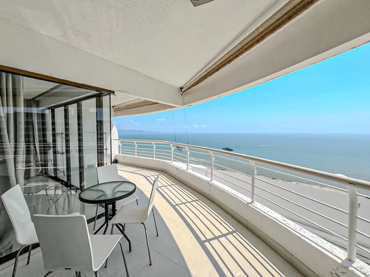 Condo in Jomtien Beach